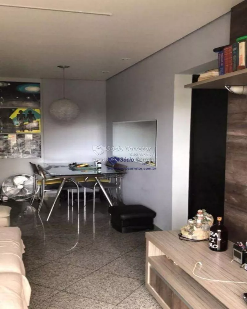 Apartamento à venda com 2 quartos, 58m² - Foto 1