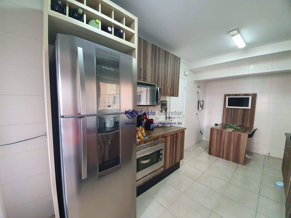 Apartamento, 3 quartos, 150 m² - Foto 2