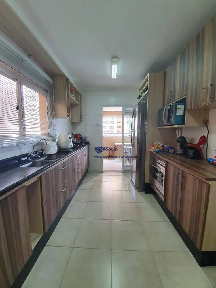 Apartamento, 3 quartos, 150 m² - Foto 2