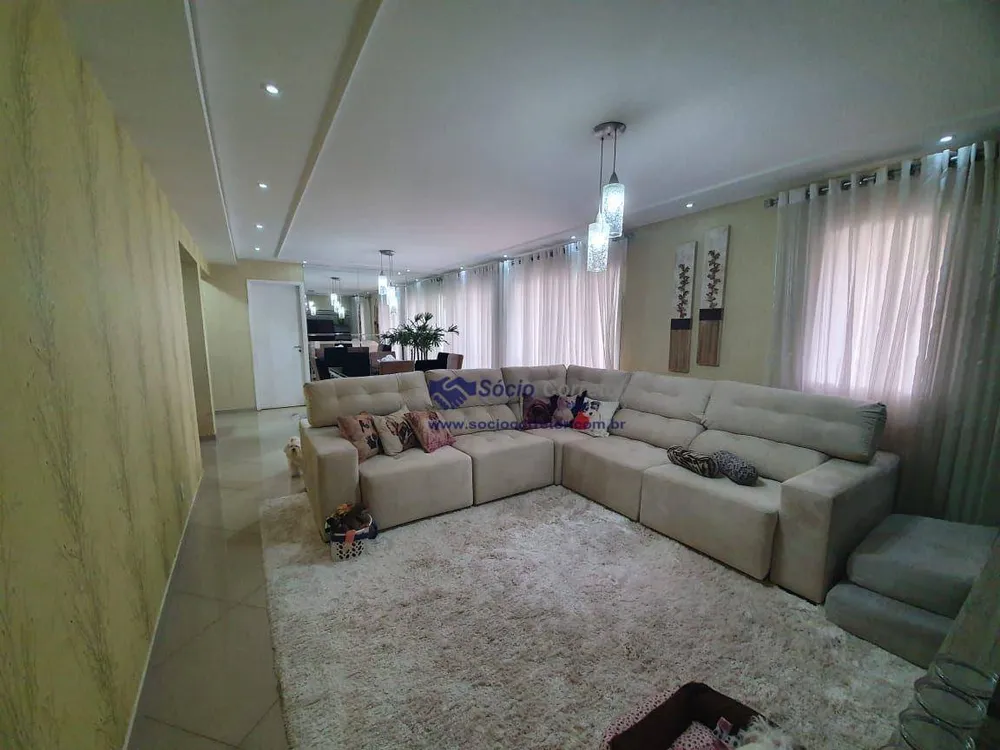Apartamento, 3 quartos, 150 m² - Foto 1