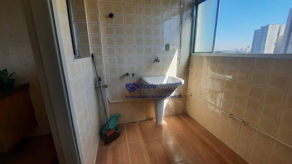 Apartamento à venda com 2 quartos, 65m² - Foto 11