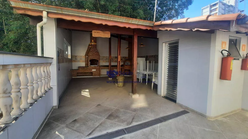 Apartamento à venda com 2 quartos, 65m² - Foto 4