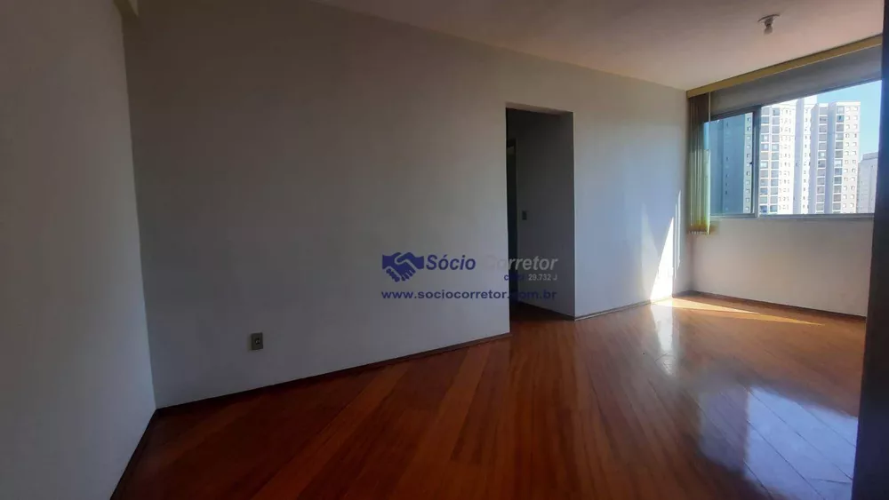 Apartamento à venda com 2 quartos, 65m² - Foto 9