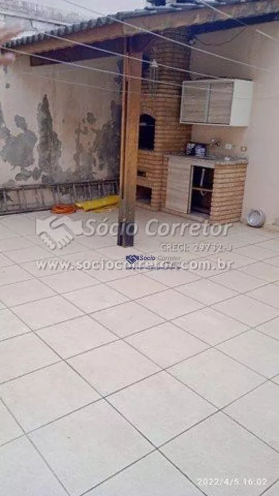 Sobrado à venda com 3 quartos, 180m² - Foto 3