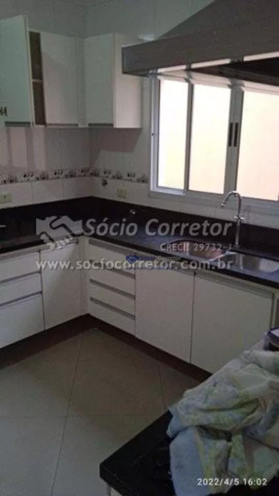 Sobrado à venda com 3 quartos, 180m² - Foto 5