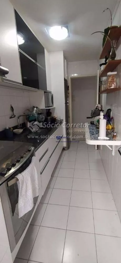 Apartamento à venda com 2 quartos, 62m² - Foto 10