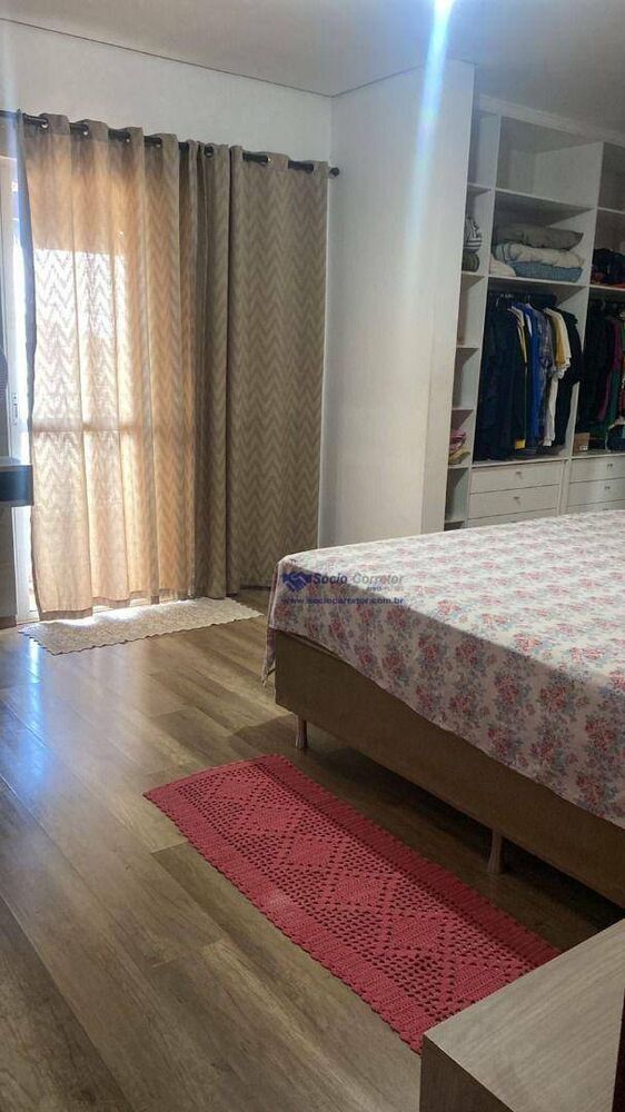 Sobrado, 3 quartos, 221 m² - Foto 3