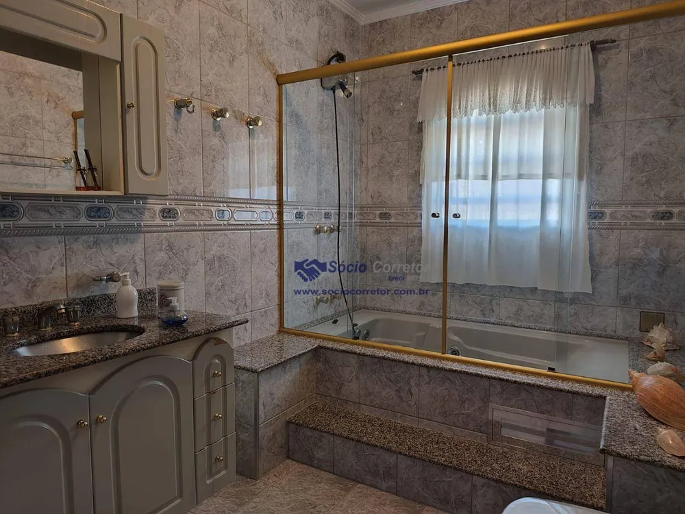 Sobrado, 3 quartos, 339 m² - Foto 17