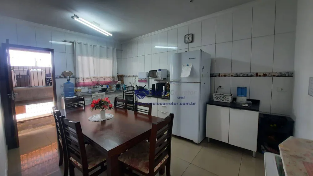 Casa, 2 quartos, 160 m² - Foto 2