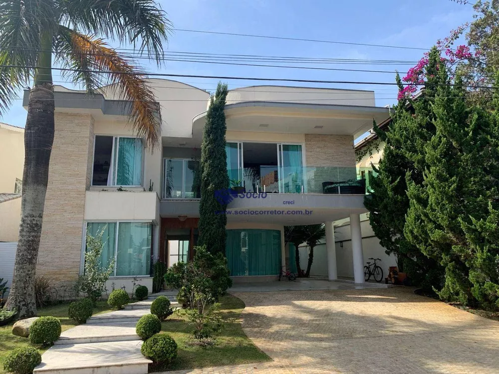 Casa de Condomínio à venda com 4 quartos, 500m² - Foto 1