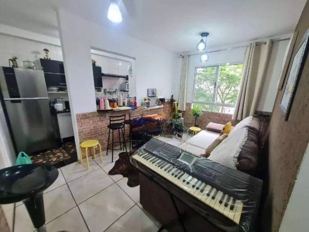 Apartamento à venda com 2 quartos, 45m² - Foto 3