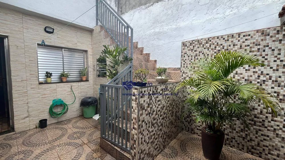 Casa, 3 quartos, 118 m² - Foto 2