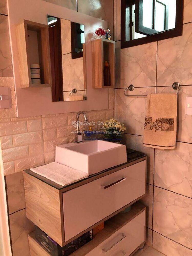 Sobrado à venda com 3 quartos, 175m² - Foto 4
