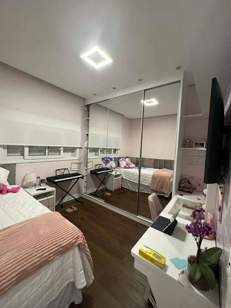 Casa, 3 quartos, 250 m² - Foto 12