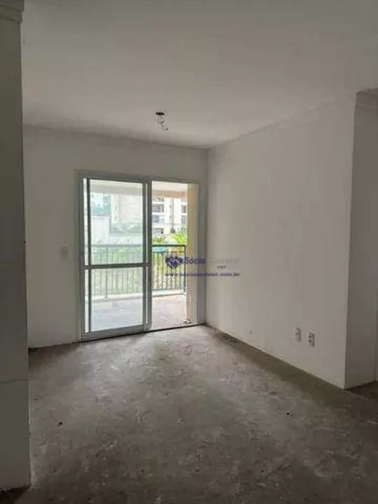 Apartamento à venda com 2 quartos, 68m² - Foto 7