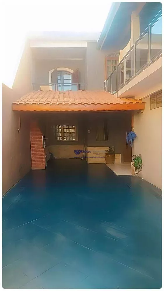 Sobrado à venda com 2 quartos, 150m² - Foto 2