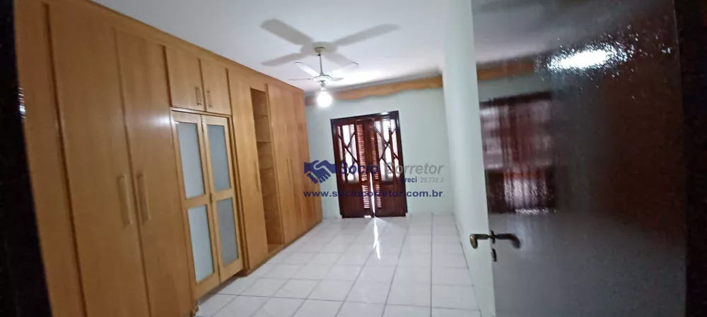 Sobrado à venda com 3 quartos, 220m² - Foto 9