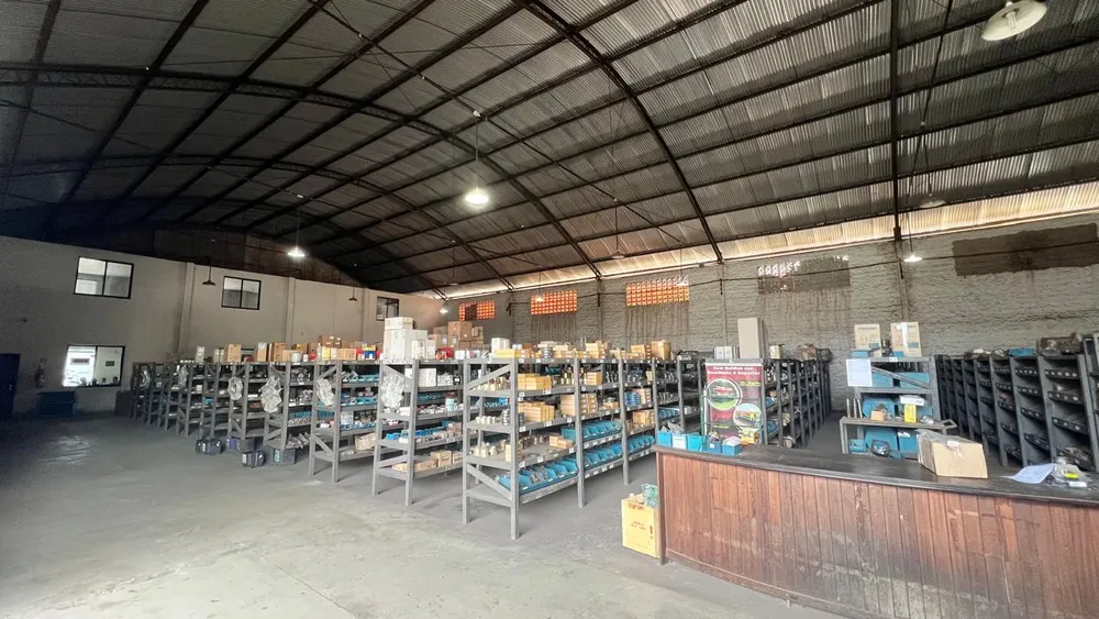 Depósito-Galpão, 1200 m² - Foto 2