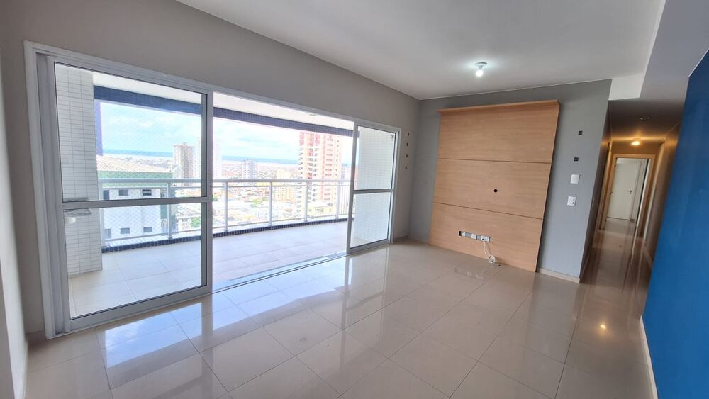 Apartamento para alugar com 3 quartos, 130m² - Foto 3
