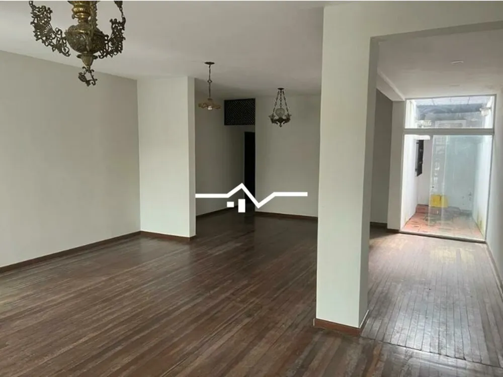 Casa, 4 quartos, 240 m² - Foto 4