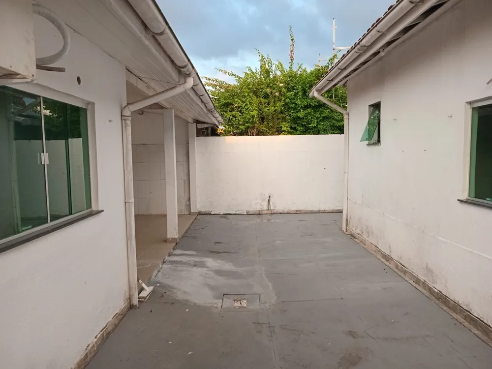 Casa, 4 quartos, 175 m² - Foto 1