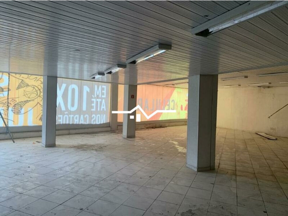 Loja-Salão, 1400 m² - Foto 1