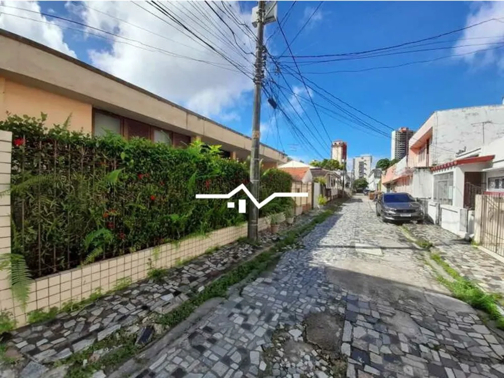 Casa, 3 quartos, 230 m² - Foto 2