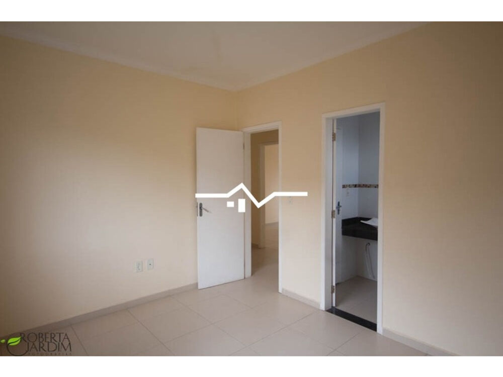 Apartamento à venda com 3 quartos, 115m² - Foto 1