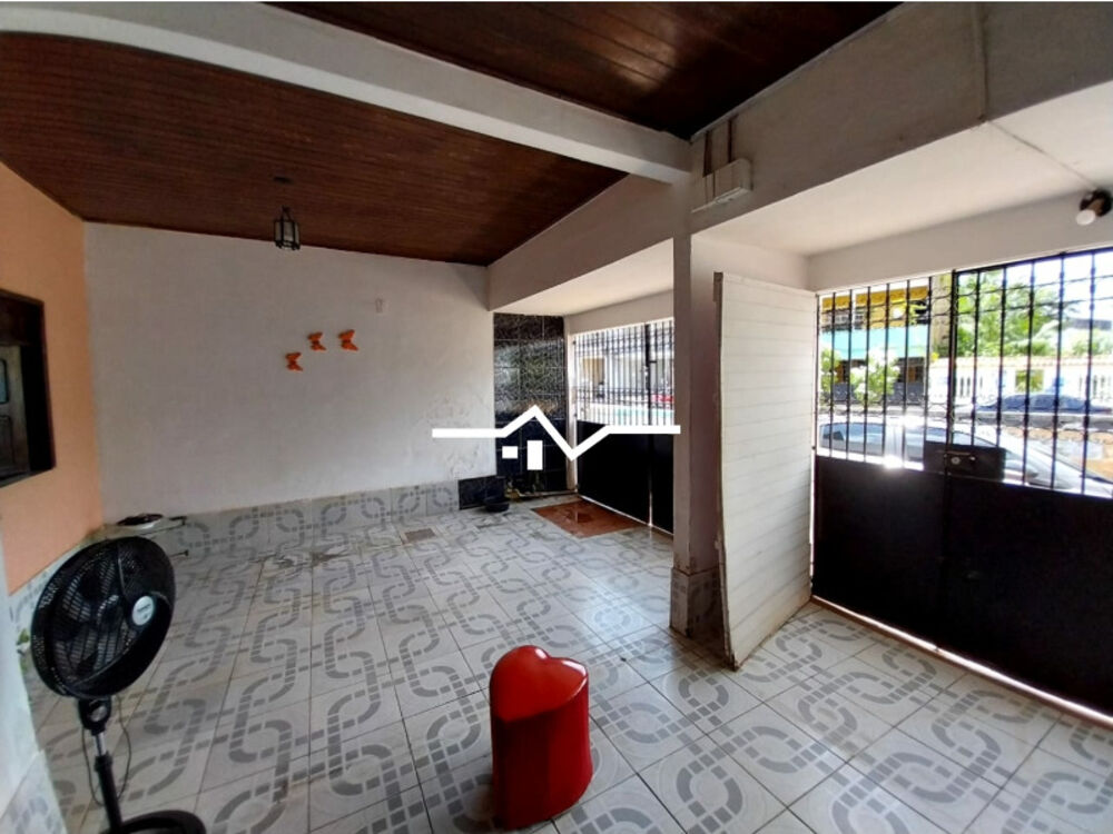 Casa, 3 quartos, 180 m² - Foto 2