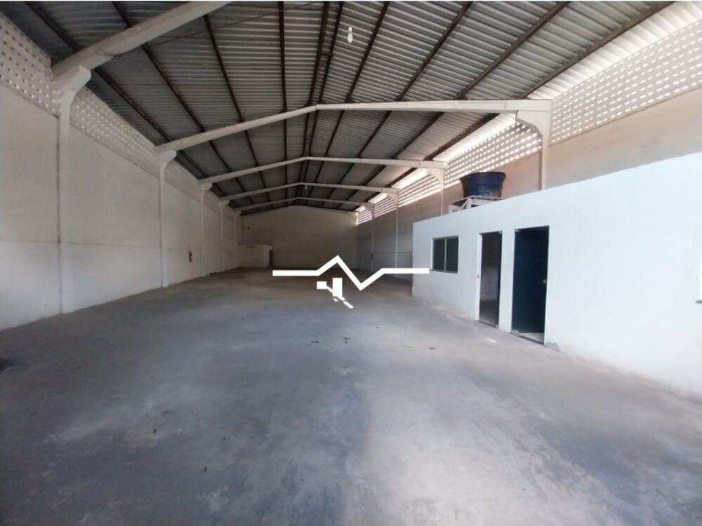 Depósito-Galpão, 1800 m² - Foto 2