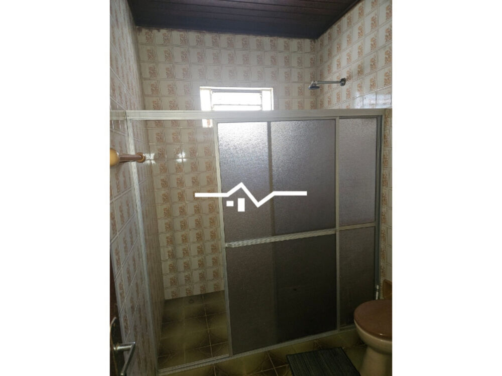 Casa, 4 quartos, 242 m² - Foto 2