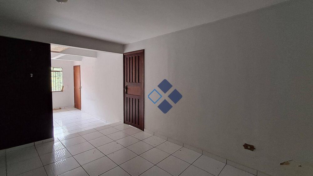 Sobrado à venda com 4 quartos, 180m² - Foto 4