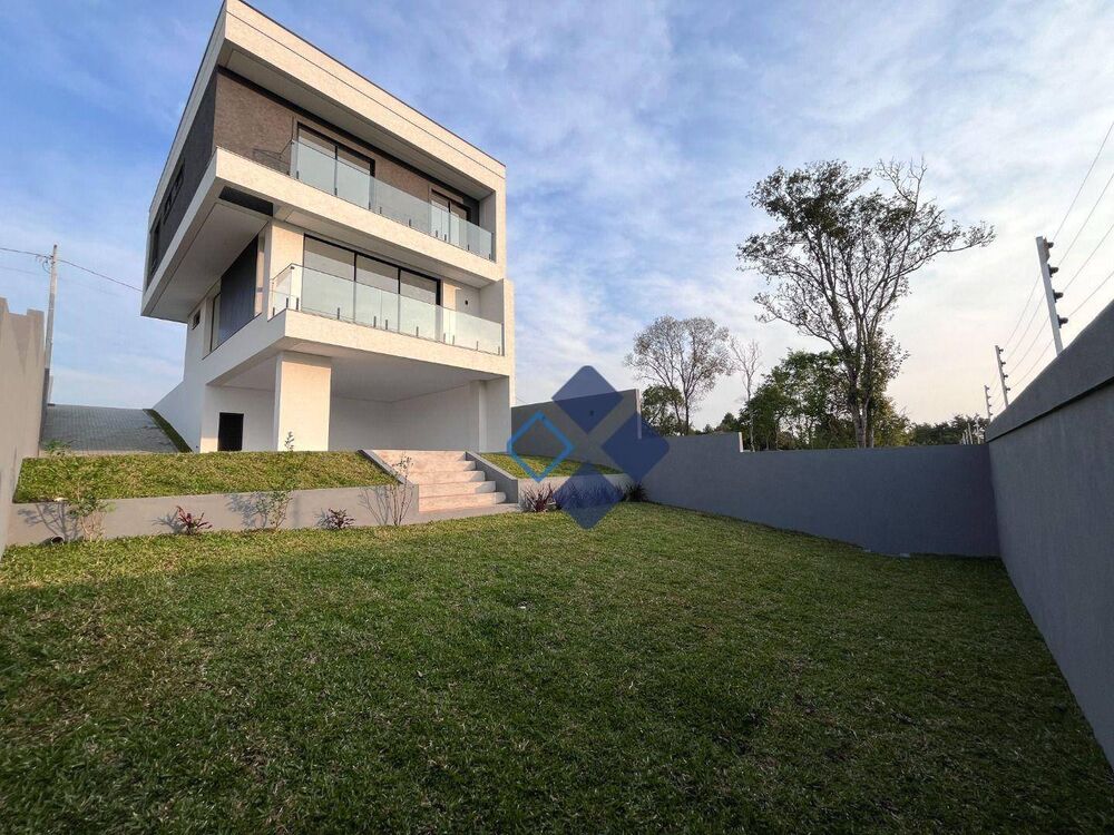 Sobrado à venda com 3 quartos, 220m² - Foto 2