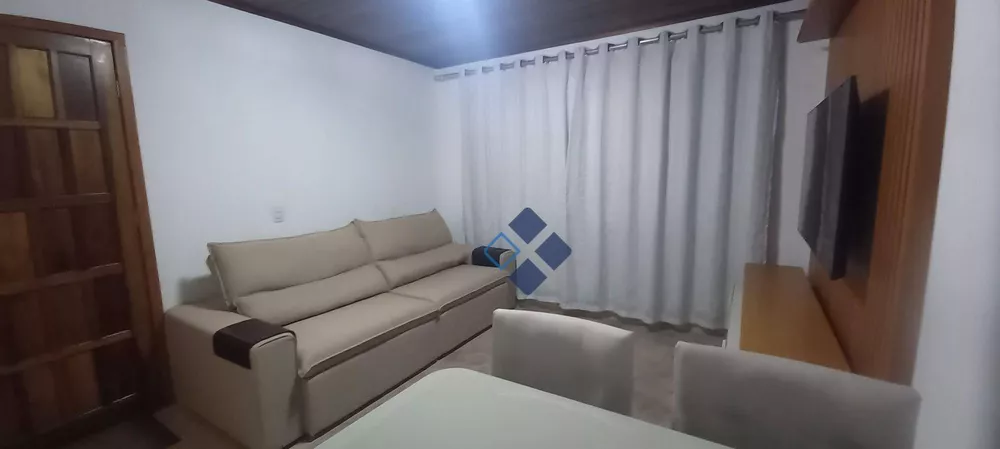 Casa à venda com 2 quartos, 51m² - Foto 9