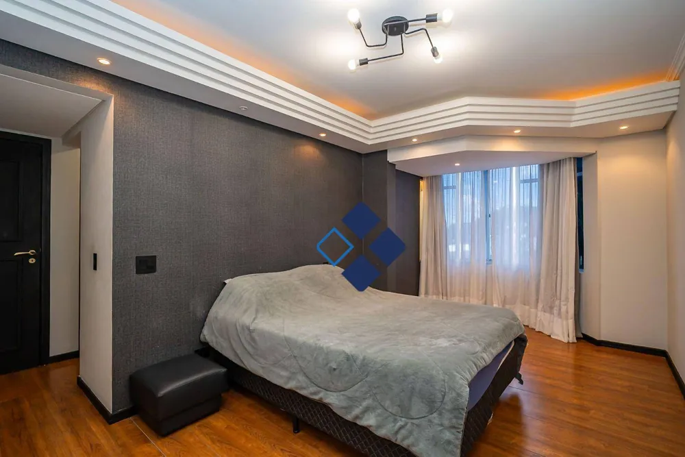 Apartamento, 3 quartos, 160 m² - Foto 1