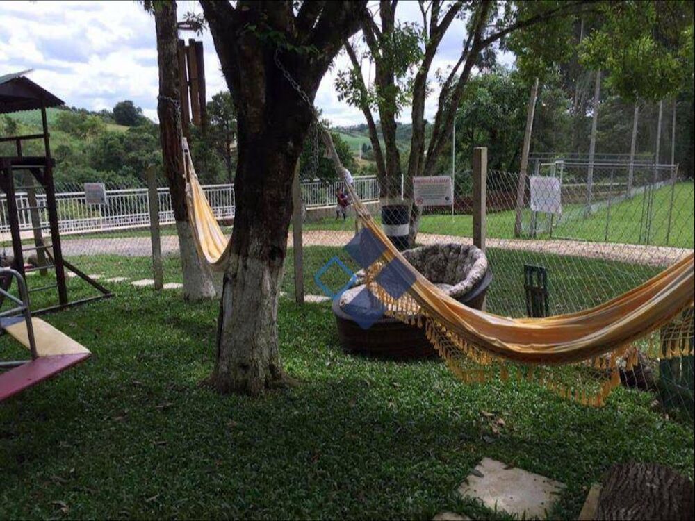 Chácara à venda com 3 quartos, 150m² - Foto 2