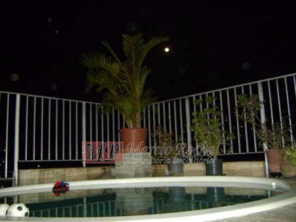 Cobertura, 3 quartos, 245 m² - Foto 3