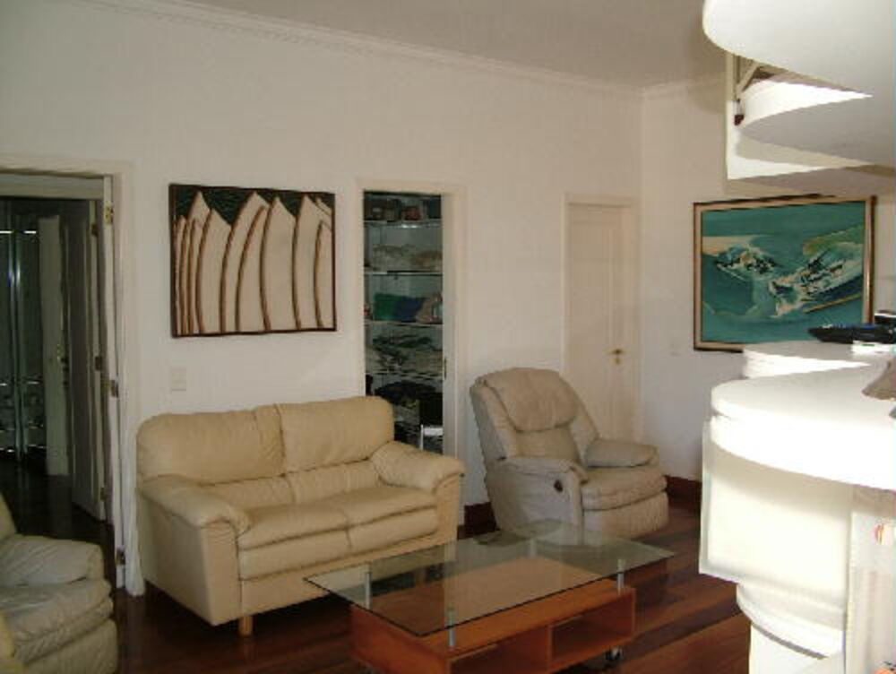 Casa para alugar com 5 quartos, 780m² - Foto 3