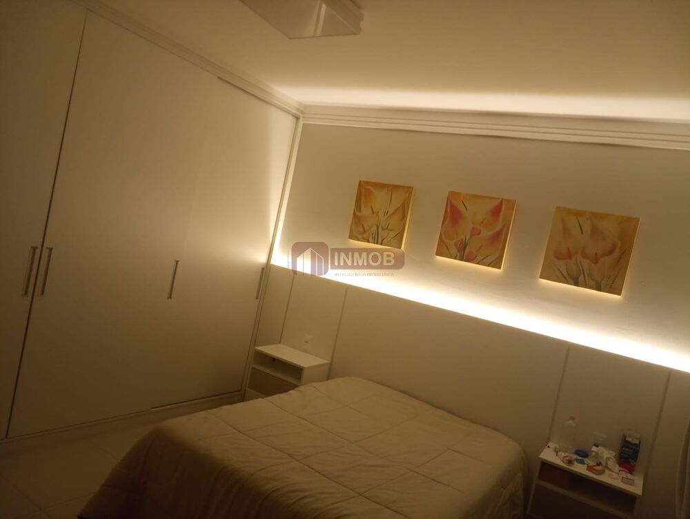 Apartamento à venda com 3 quartos, 111m² - Foto 6