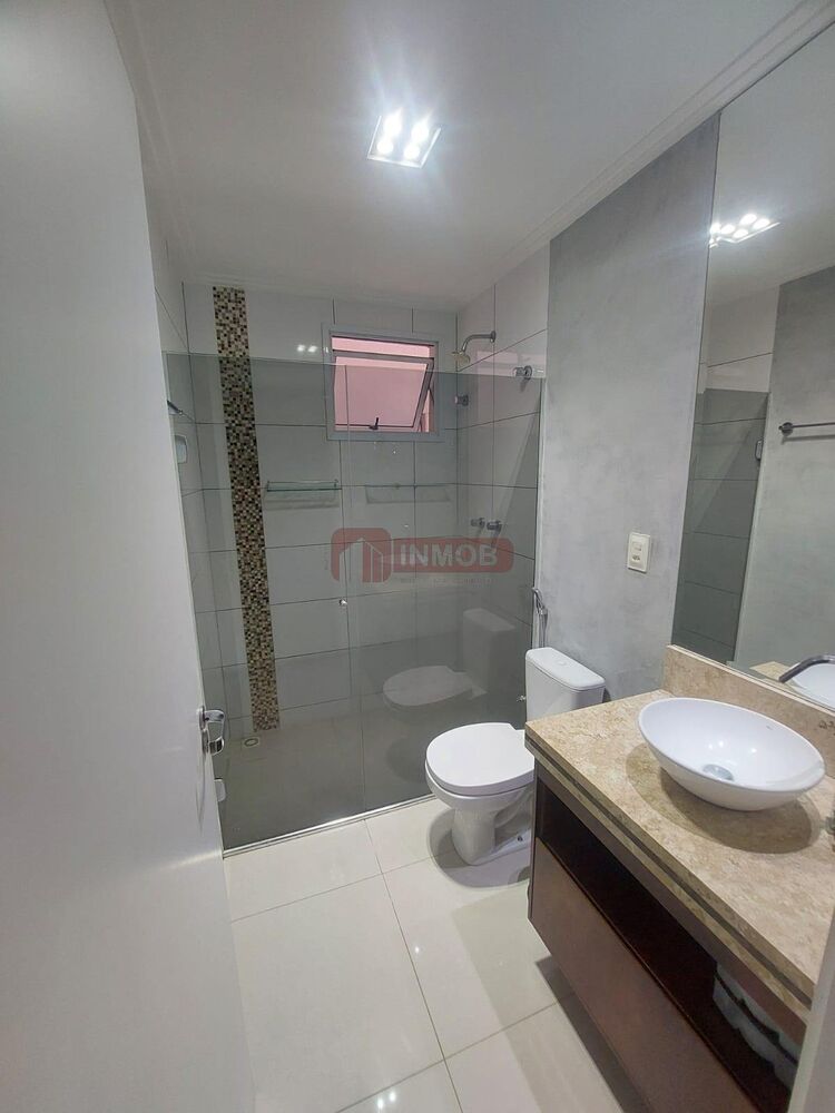 Apartamento à venda com 3 quartos, 111m² - Foto 10