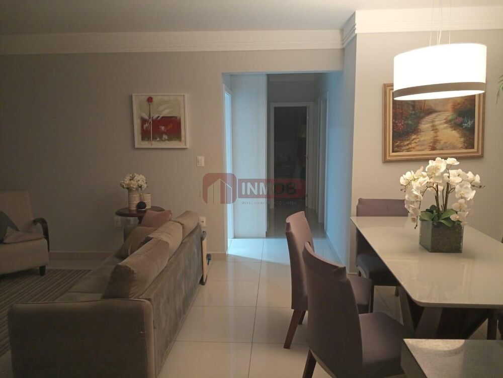 Apartamento à venda com 3 quartos, 111m² - Foto 5