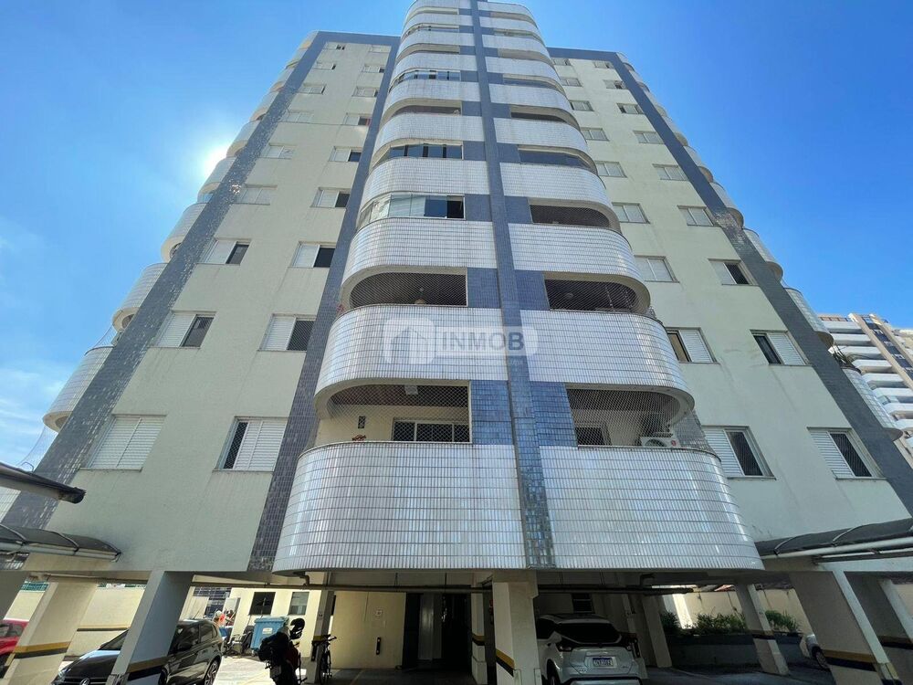 Apartamento à venda com 2 quartos, 84m² - Foto 8