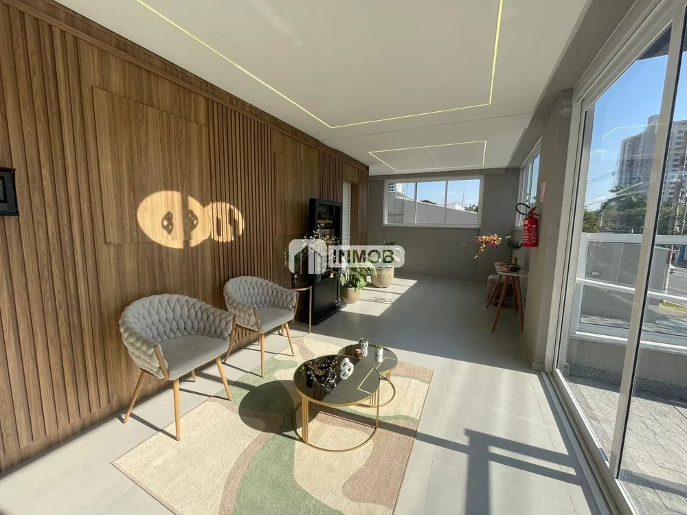 Apartamento, 2 quartos, 77 m² - Foto 2