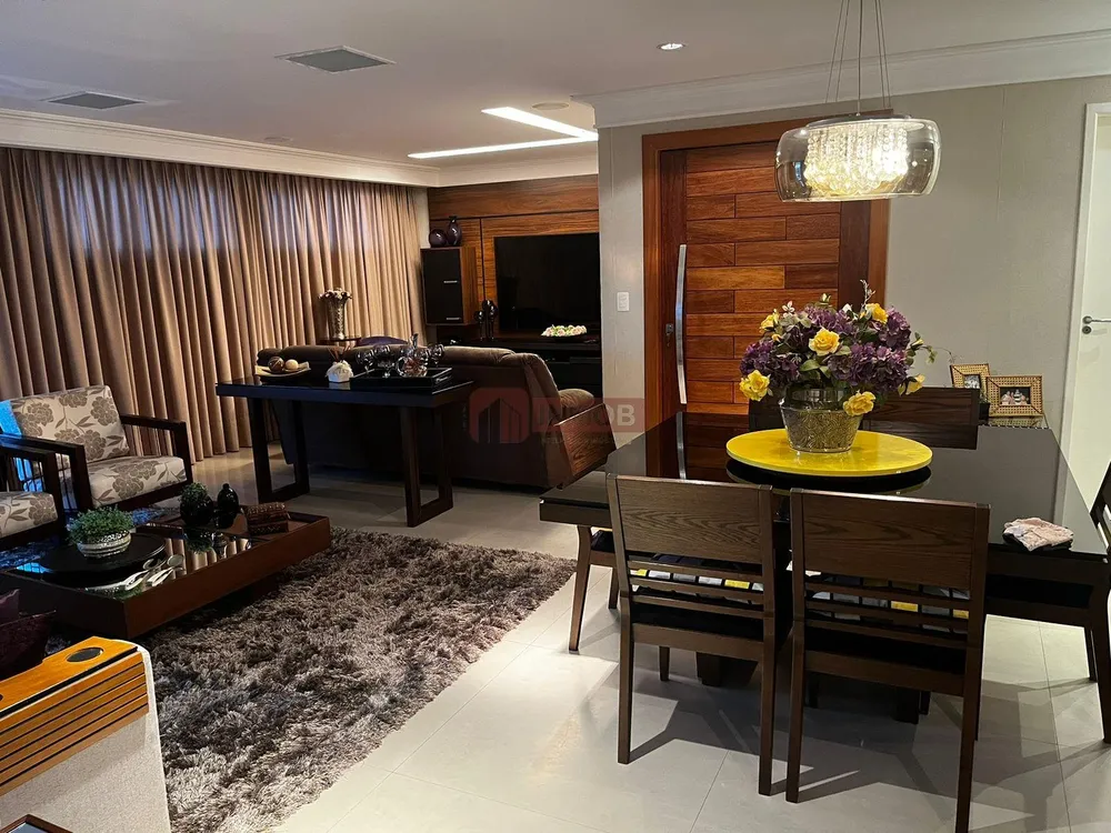 Apartamento, 3 quartos, 165 m² - Foto 1