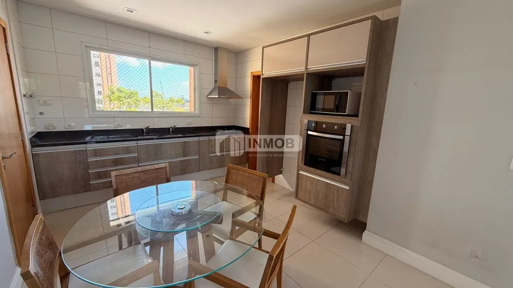Apartamento, 3 quartos, 166 m² - Foto 2