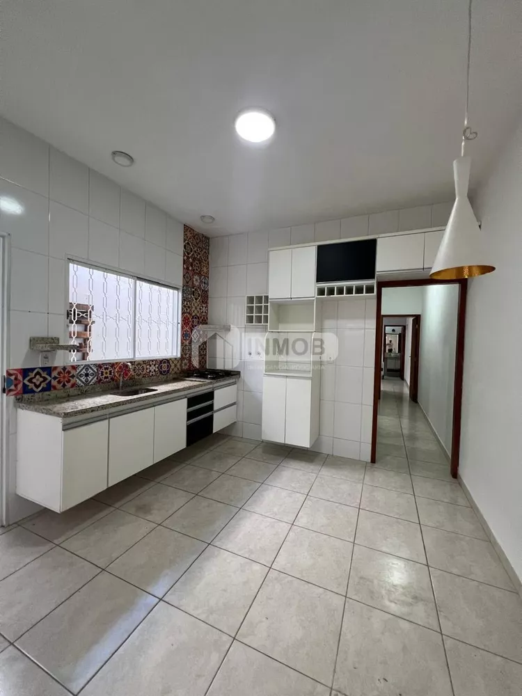 Casa, 2 quartos, 80 m² - Foto 2