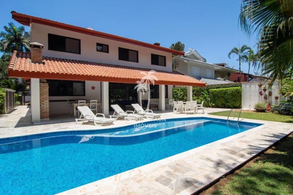 Casa, 5 quartos, 270 m² - Foto 1