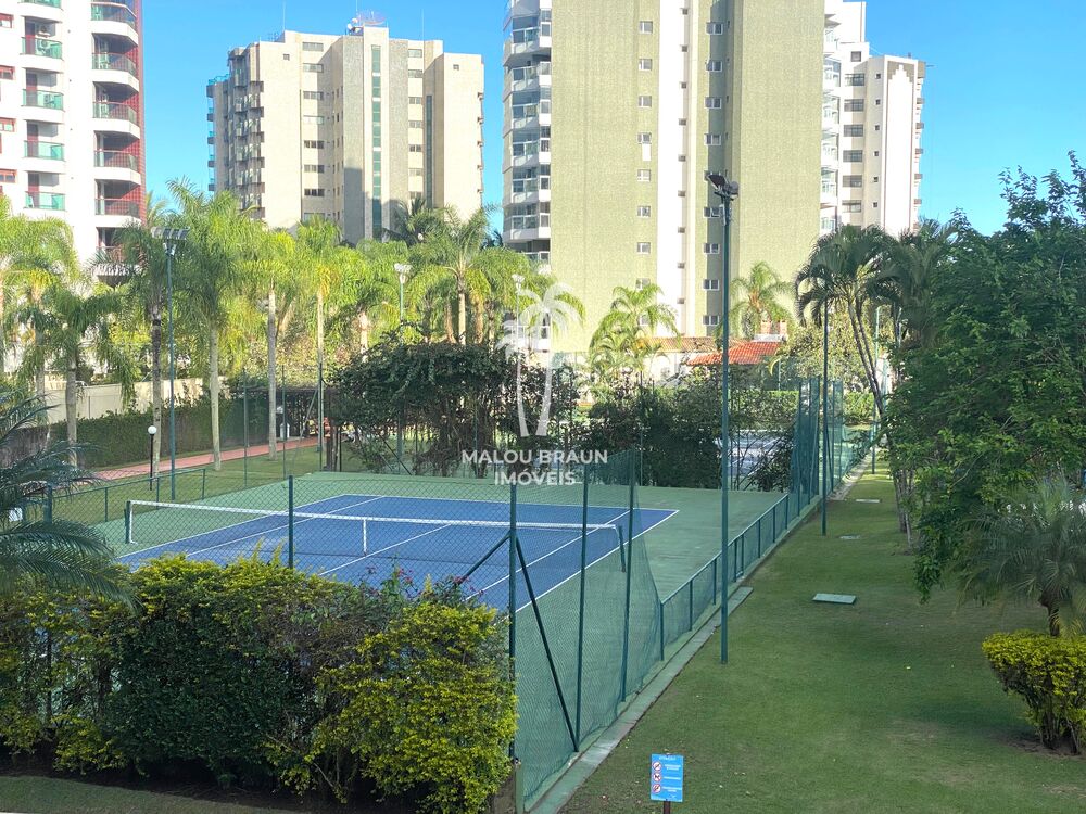 Apartamento para alugar com 3 quartos, 101m² - Foto 7