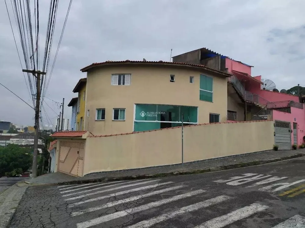 Casa, 3 quartos, 252 m² - Foto 15