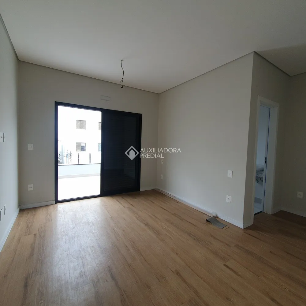 Casa, 3 quartos, 220 m² - Foto 5